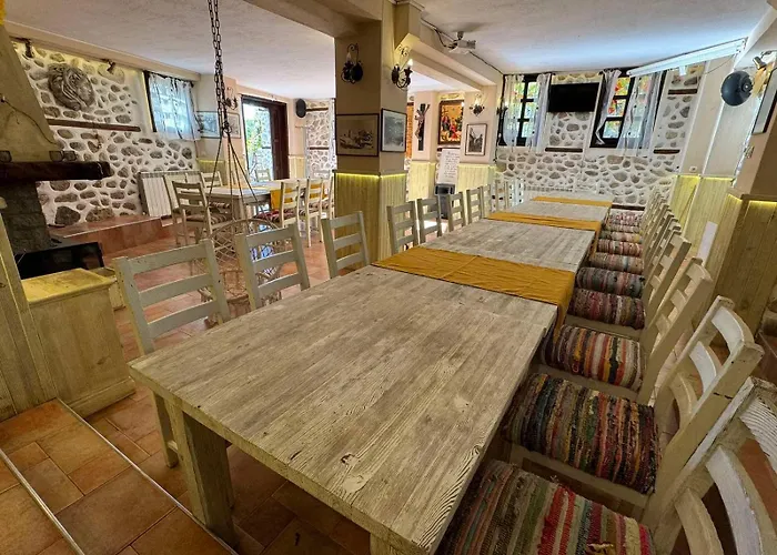 With Hot Pool By Bookvillabg