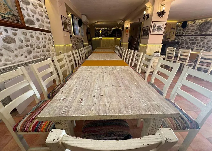 Willa With Hot Pool By Bookvillabg