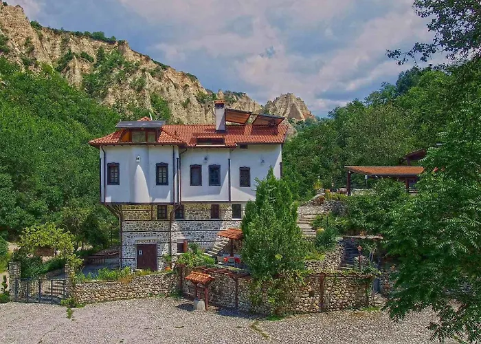 With Hot Pool By Bookvillabg Melnik (Blagoevgrad)