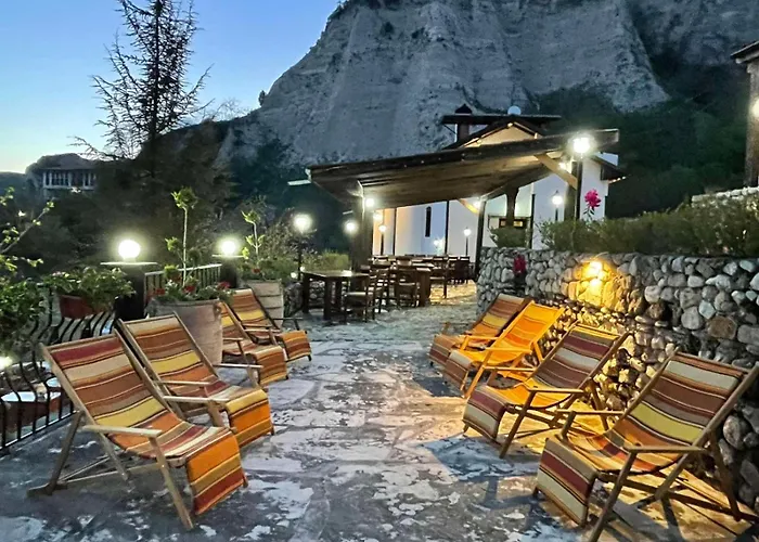 With Hot Pool By Bookvillabg Melnik (Blagoevgrad)