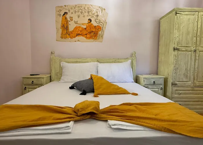 Willa With Hot Pool By Bookvillabg