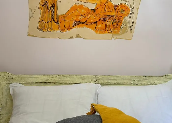 With Hot Pool By Bookvillabg