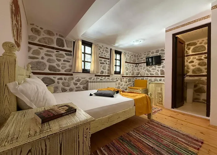 With Hot Pool By Bookvillabg * Melnik (Blagoevgrad)