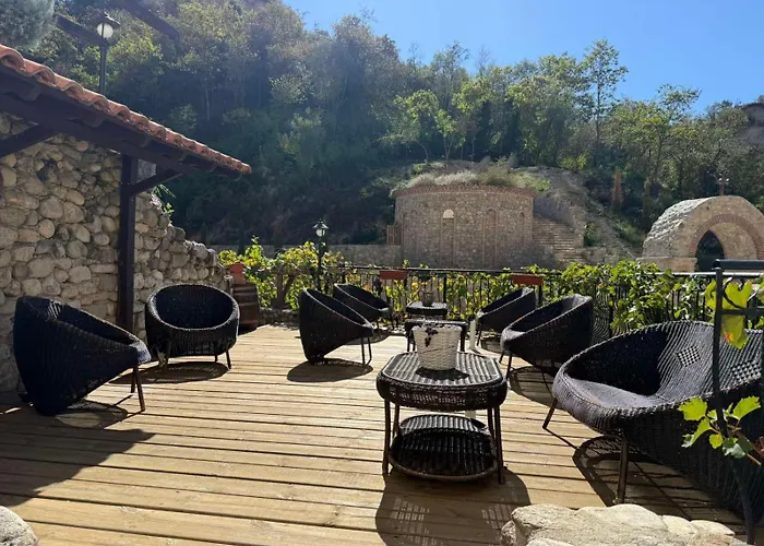 With Hot Pool By Bookvillabg Melnik (Blagoevgrad)